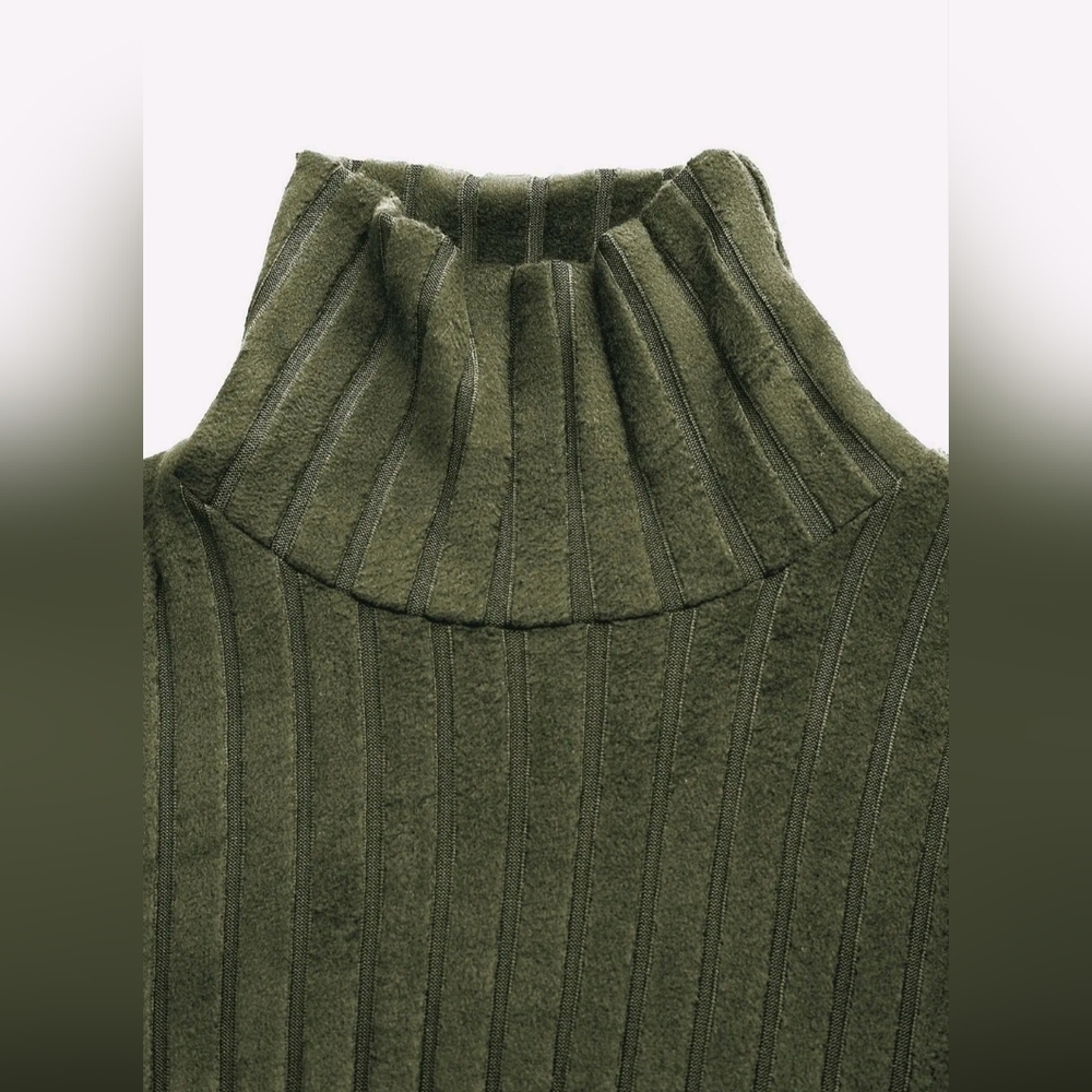 Women's Ruched Drop Shoulder Long Sleeve High Neck Dress- NEW!!! Size MEDIUM** - Picture 7 of 16